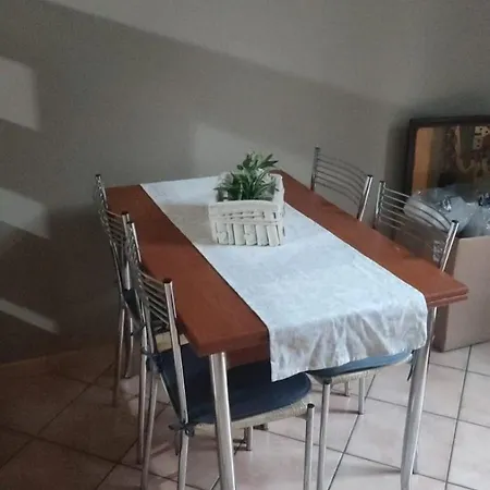 Casa كاستل سان جيوفاني